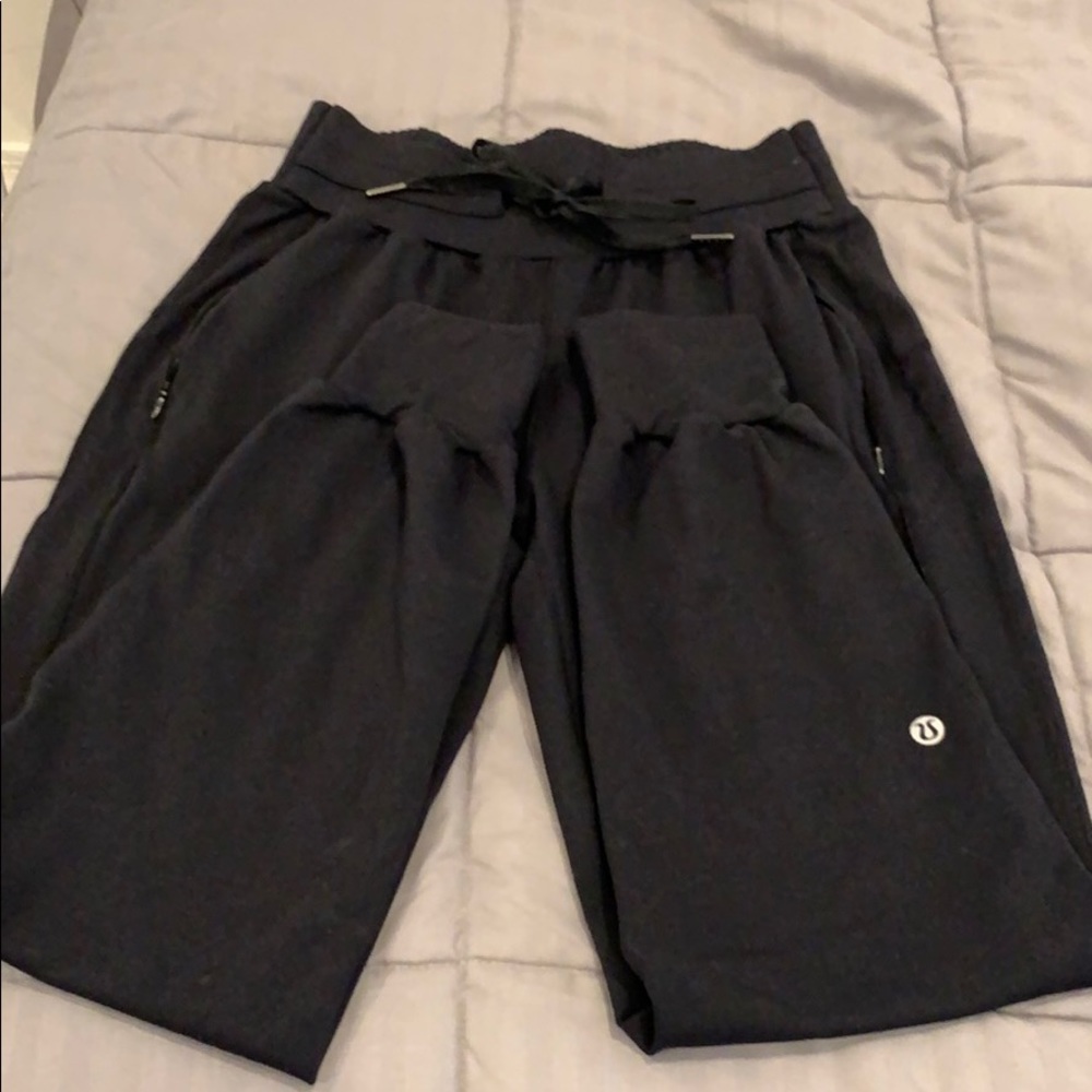 Lululemon joggers